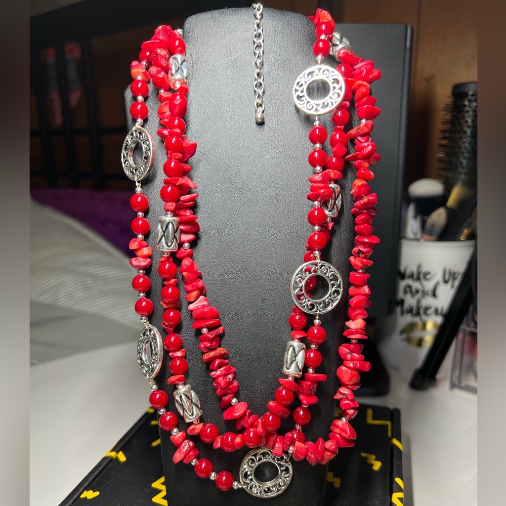 Premier Designs Firecracker Necklace